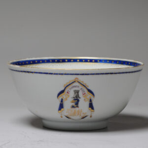 Antique Chinese Armorial Bowl Porcelain Qianlong China ca 1775