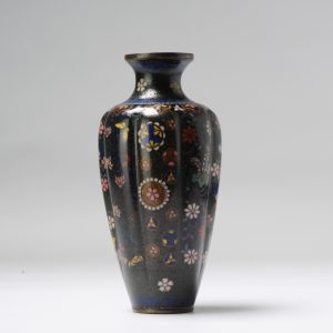 Lovely 19c Antique Meiji Period Japanese Vase Flower Bronze Cloisonne