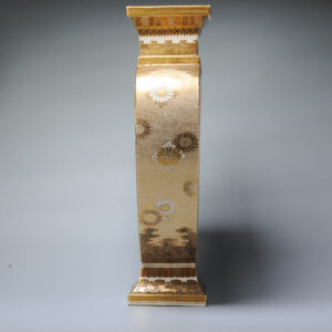 Large 41.5CM Antique 19th century Japanese Satsuma Heart Shaped Vase Figural
