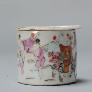19th century Antique Jar/Box Qing Flowers Tongzhi / Guangxu