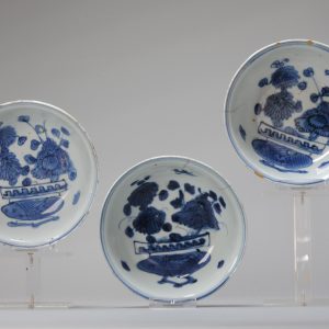 Kosometsuke Antique Chinese 17c Ming Dynasty Bowls Porcelain Flower Basket