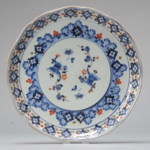 Edo period 17/18C Japanese Porcelain dish Polychrome Kakiemon or Arita with Fuku mark