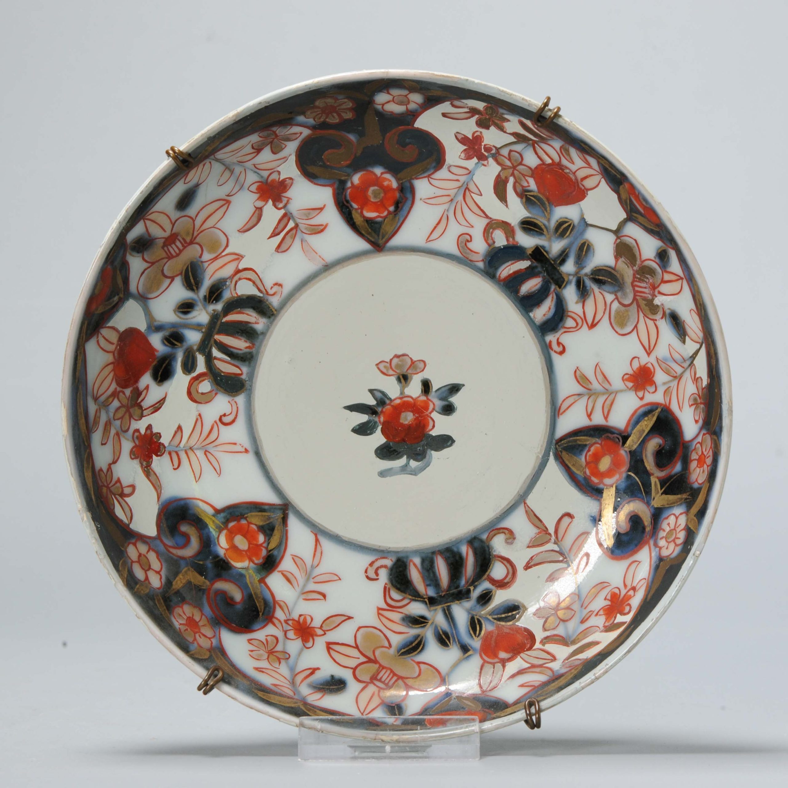 Pair Antique Japanese Genroku Imari Plate ca 1670-1690 Arita Japan Porcelain