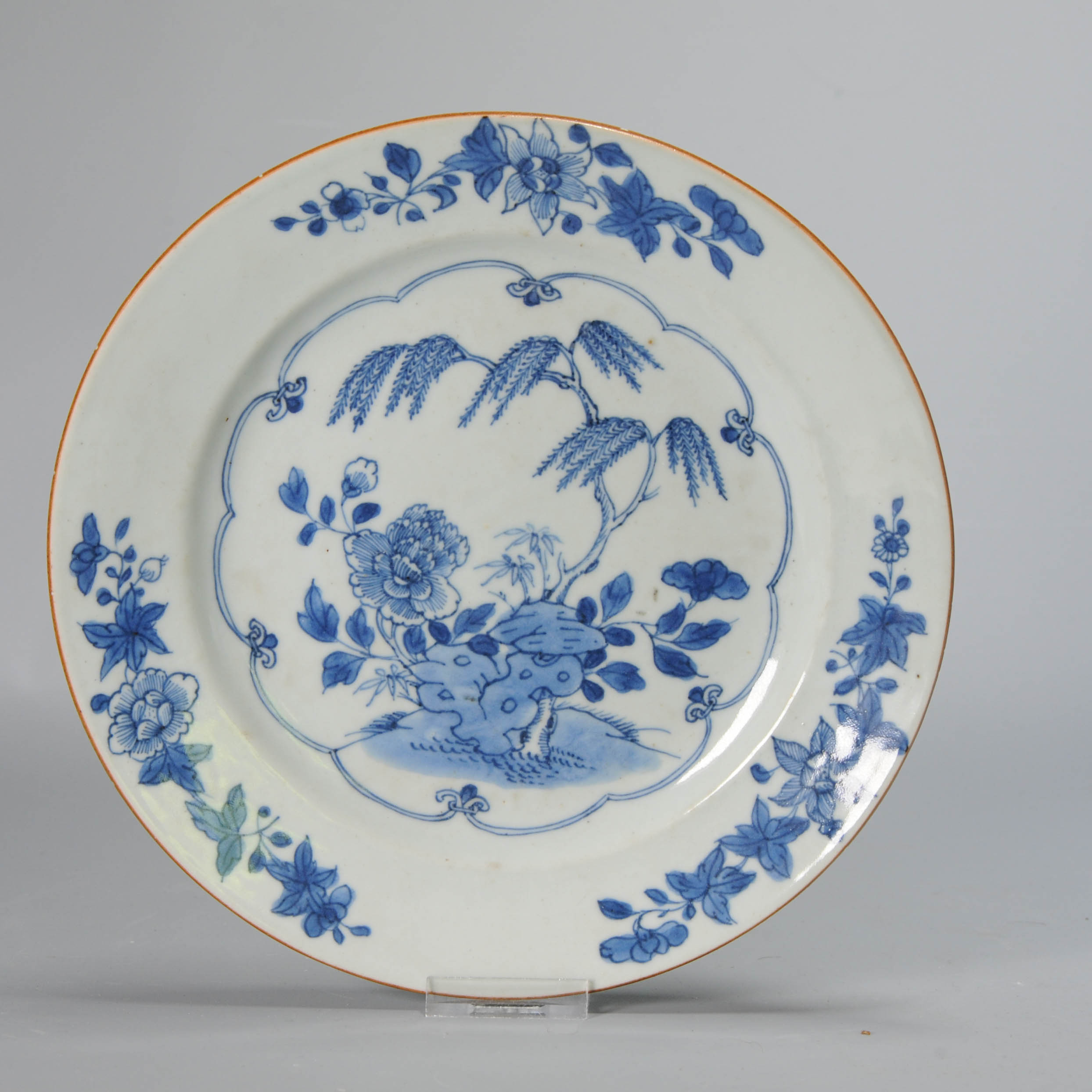 Antique Chinese Porcelain 18th C Qing Period Blue White Dinner Plate