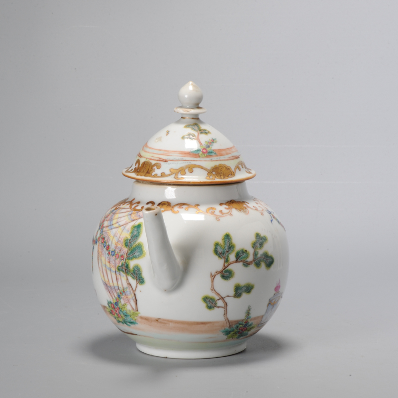 18C Chinese Porcelain Valentines Patter Teapot Chine de Commande Qianlong