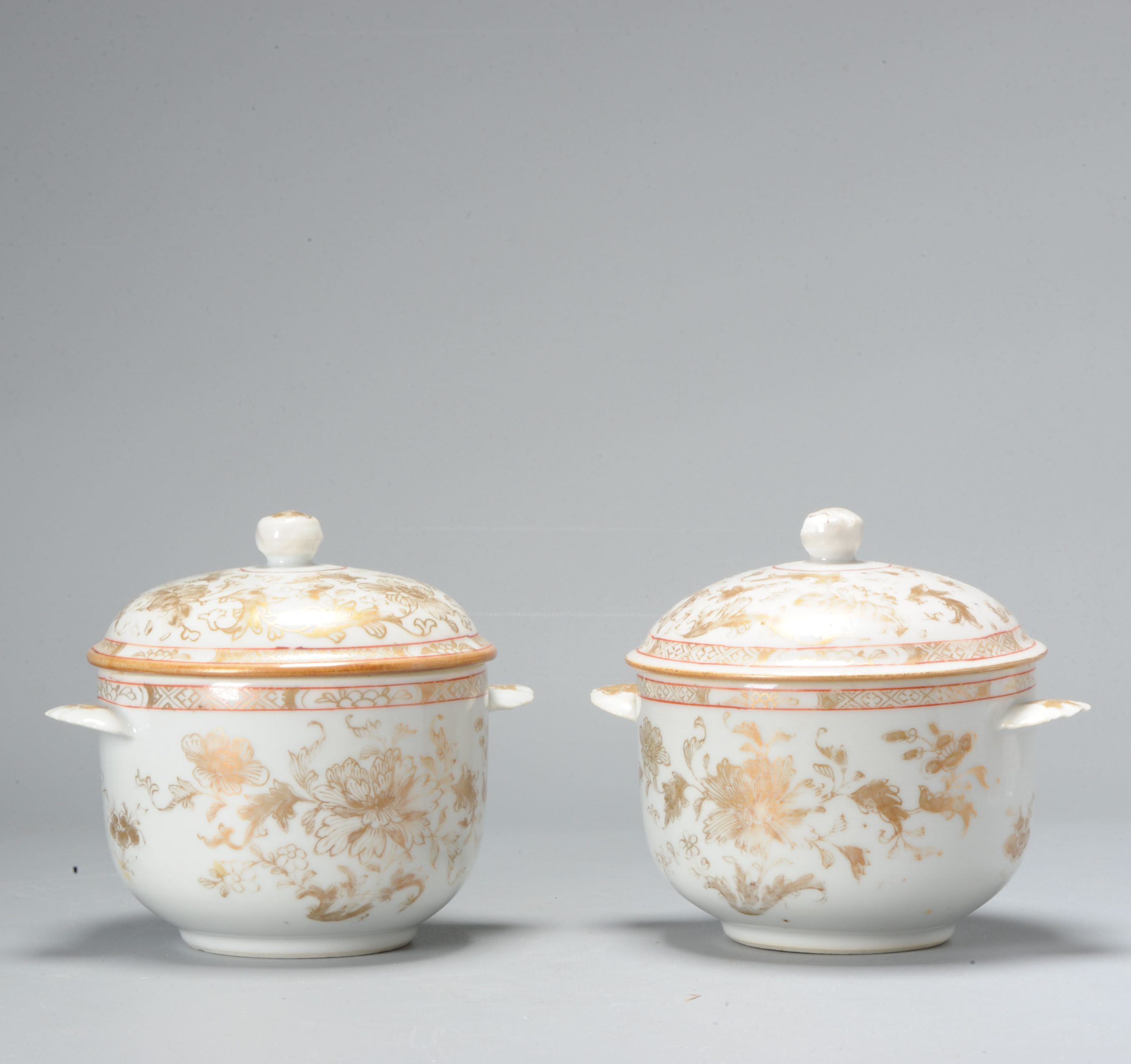 Pair Antique Chinese porcelain Gold Decorated Jar Porcelain Yongzheng/Qianlong China